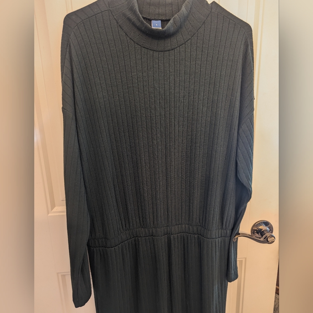 Dark Green Sweater Dress w/Cinched Waist